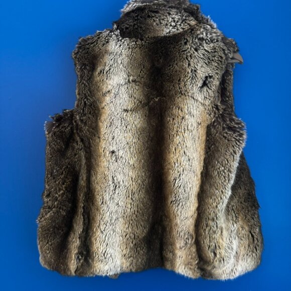 Luxury Faux Fur Vest With Tag Certified Animal Friendly Size S - Picture 7 of 7